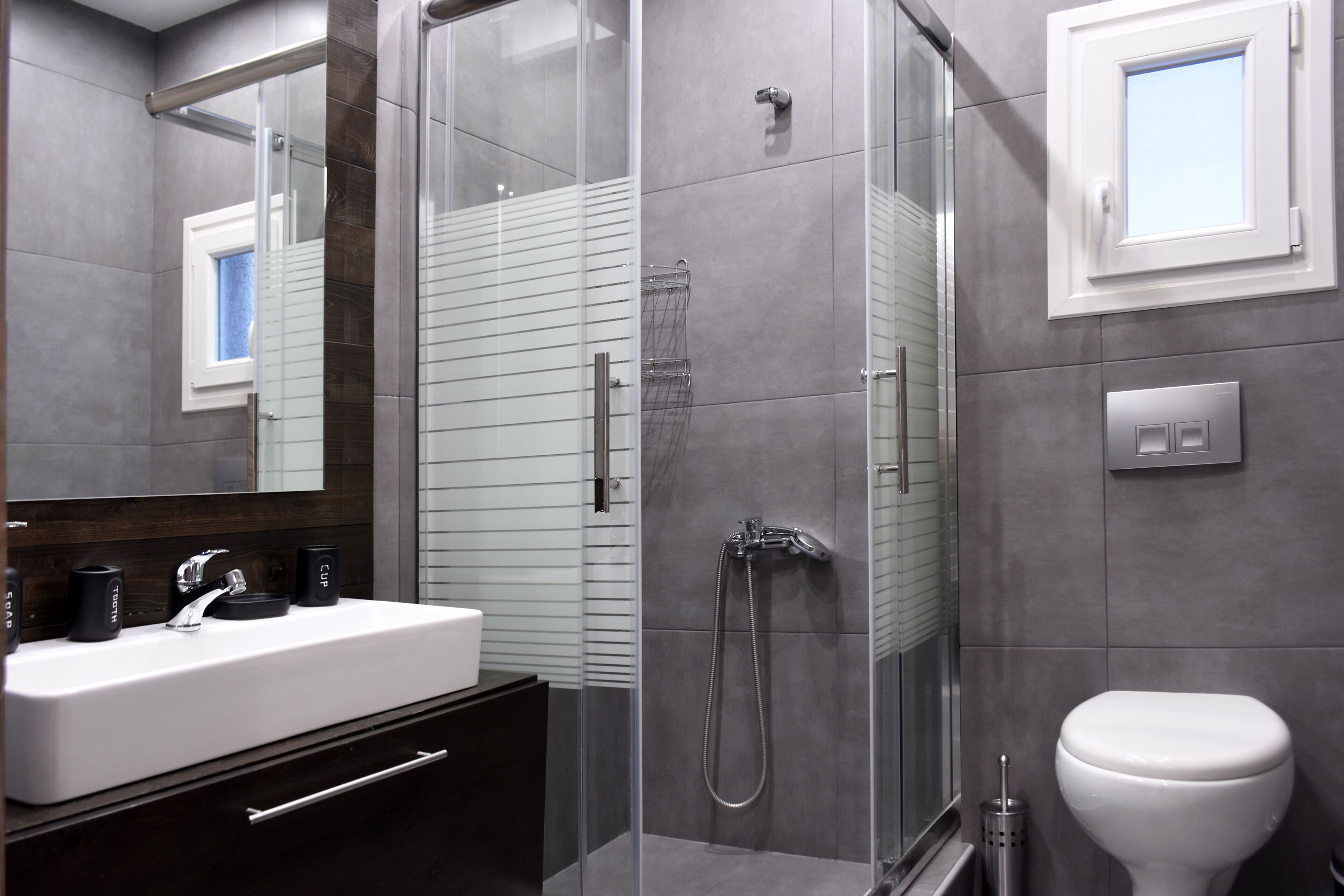 Luxury Apartment (Narcissus) | Bathroom | Shower, rainfall showerhead, free toiletries, hair dryer