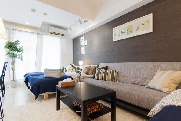 504 | Soundproofing, iron/ironing board, free WiFi, bed sheets - nid NAMBA at Residence East (Osaka)