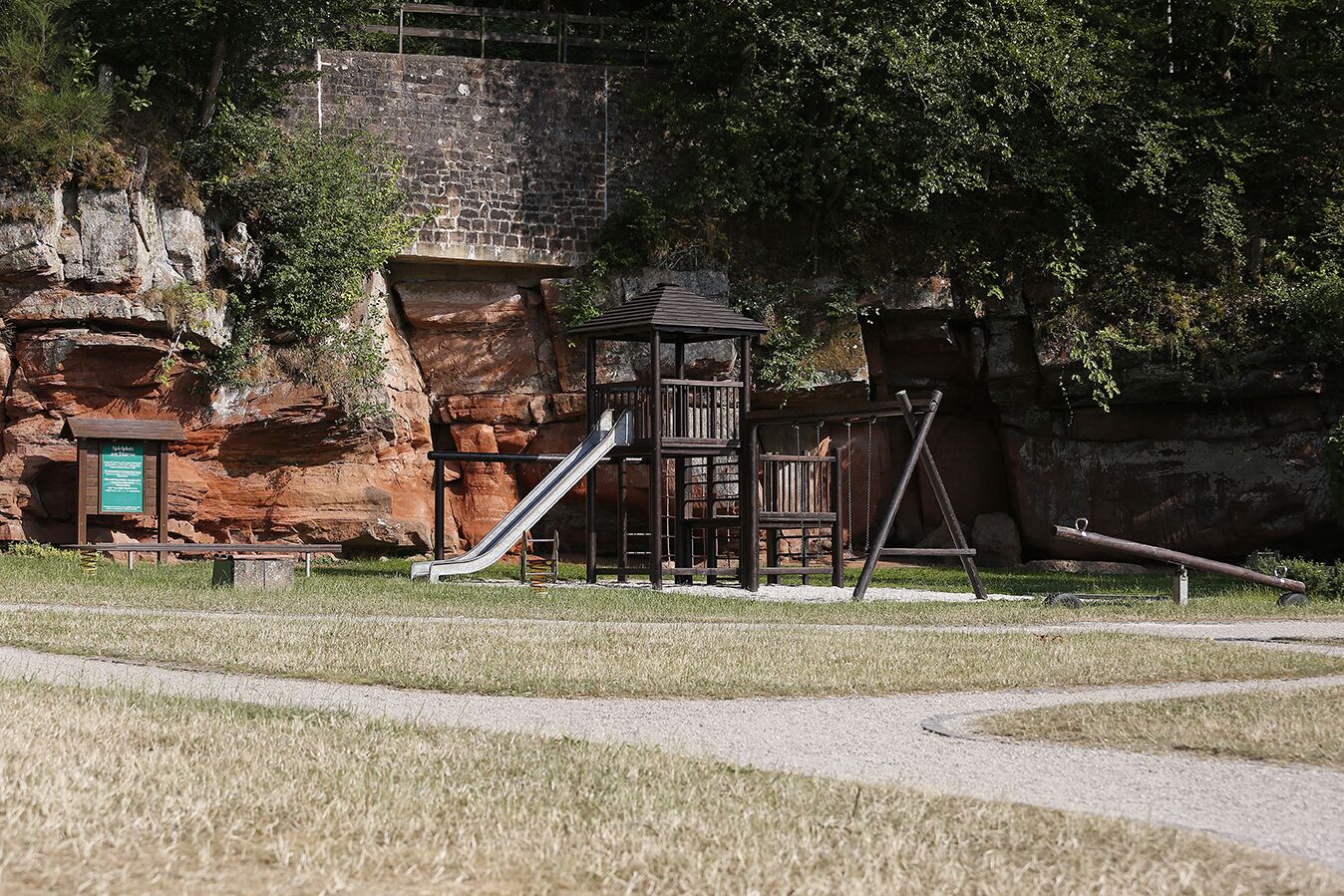 Children's play area - outdoor