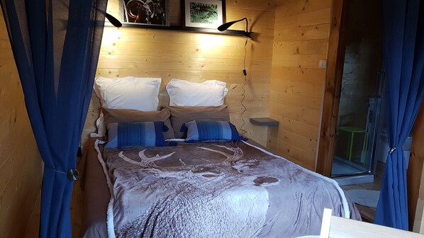 1 makuuhuone, vuodevaatteet