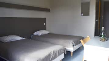 Decoración personalizada, muebles diferentes y escritorio