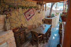 Terrace/patio - Family Hotel Mountain Scream (Tbilisi)