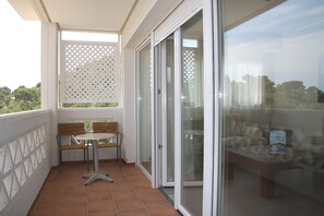 Departamento, 2 habitaciones | Balcón