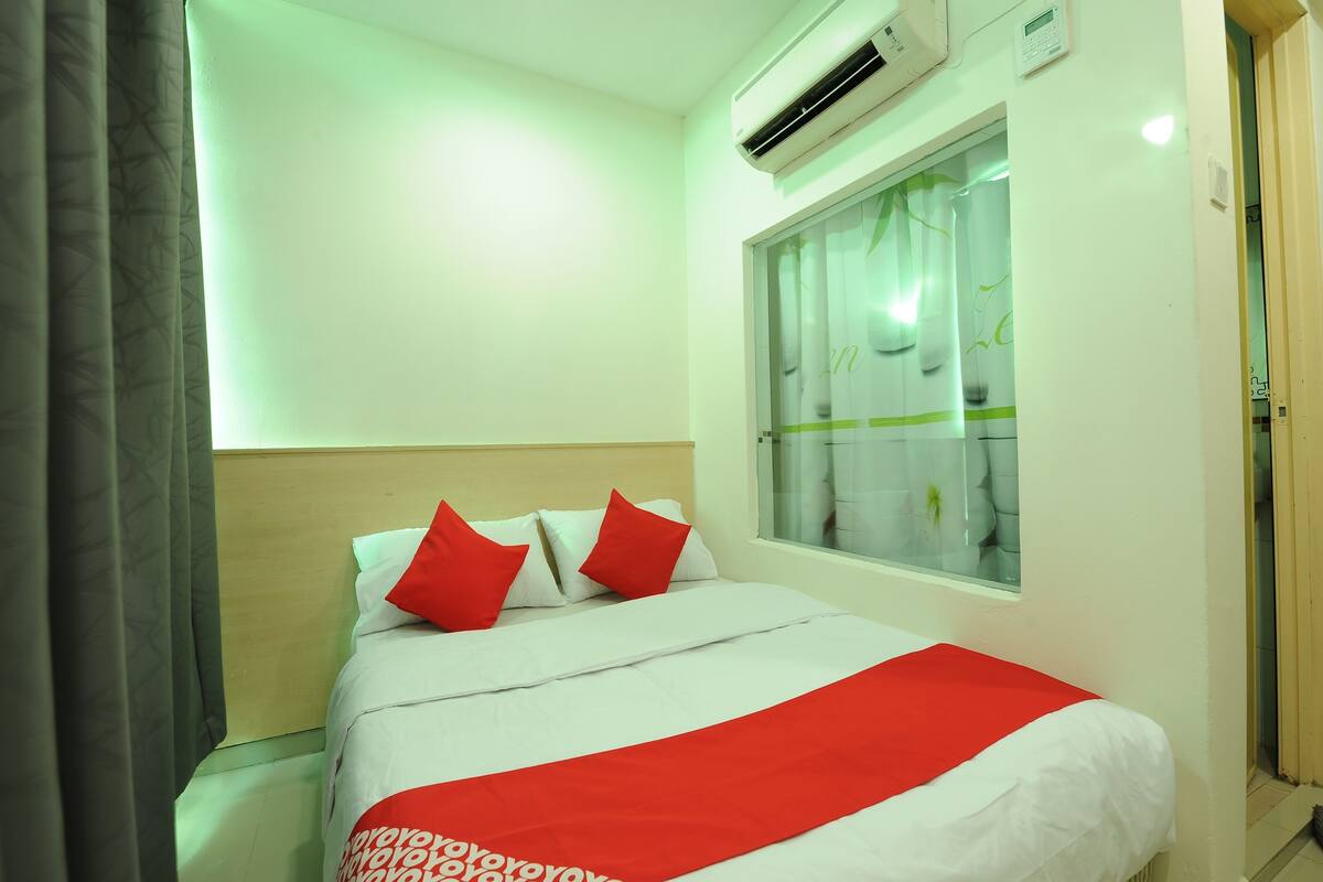 ห้องดีลักซ์ดับเบิล | โต๊ะทำงาน, เตารีด/โต๊ะรีดผ้า, Wi-Fi ฟรี, ผ้าปูที่นอน