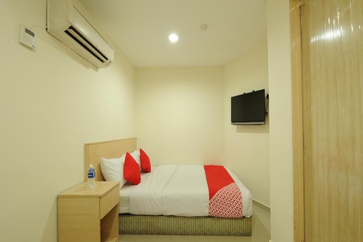 โต๊ะทำงาน, เตารีด/โต๊ะรีดผ้า, Wi-Fi ฟรี, ผ้าปูที่นอน