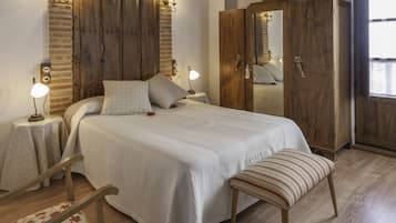 Habitació doble o amb dos llits individuals | 1 dormitori, bressols gratuïts, llits addicionals i wifi gratuïta