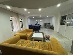 Reception -  Loopy Lodge Hotel (Ürgüp)