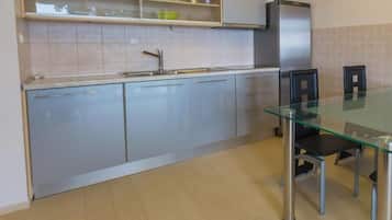 Apartment, Sea View A | Private kitchen