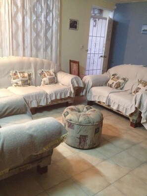 Televisio, työhuone