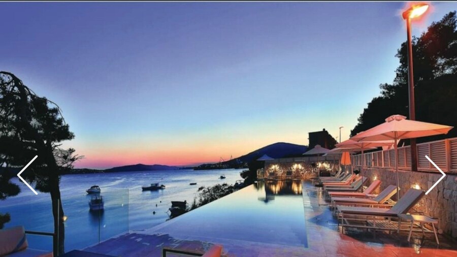 Livingstone Beach House