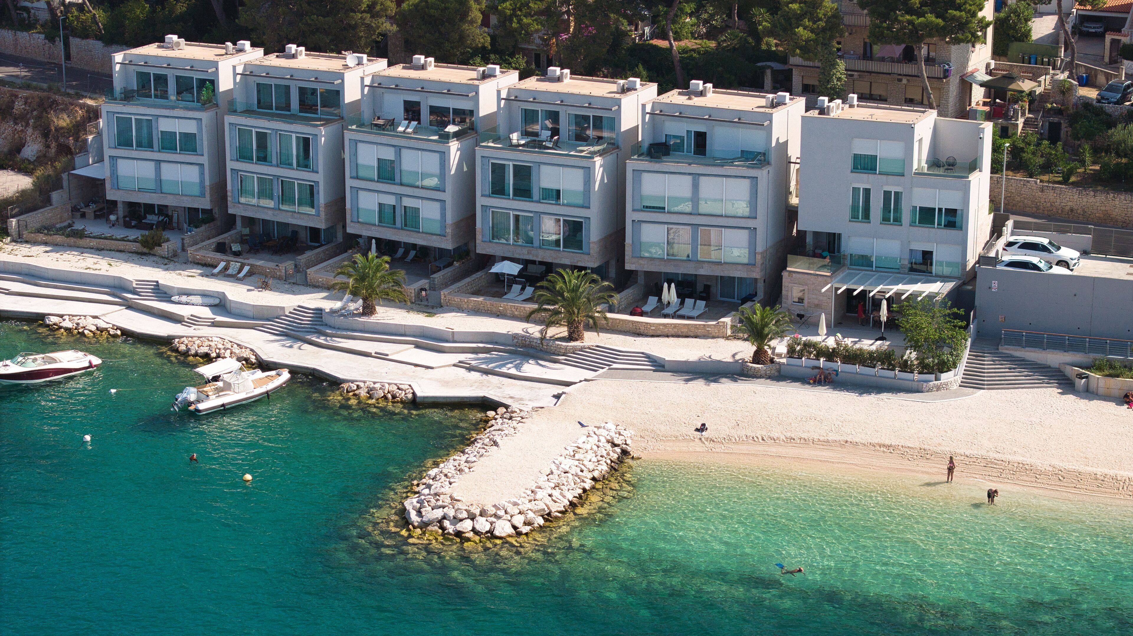Utsikt mot strand/hav