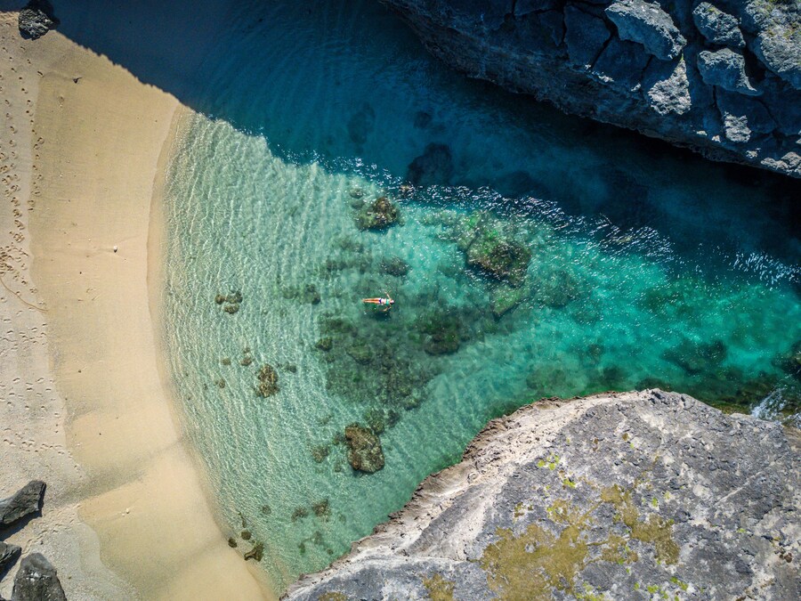 Bakwa Lodge beach and lagoon on Rodrigues Island