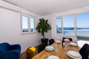 Deluxe Apartment, Sea View | In-room dining - Seafront Luxury Apartments Fun (Trogir)