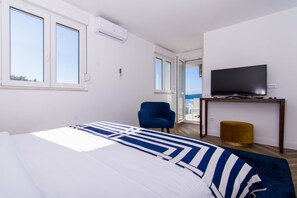 Deluxe Apartment, Sea View | Premium bedding, individually decorated, individually furnished, desk - Seafront Luxury Apartments Fun (Trogir)