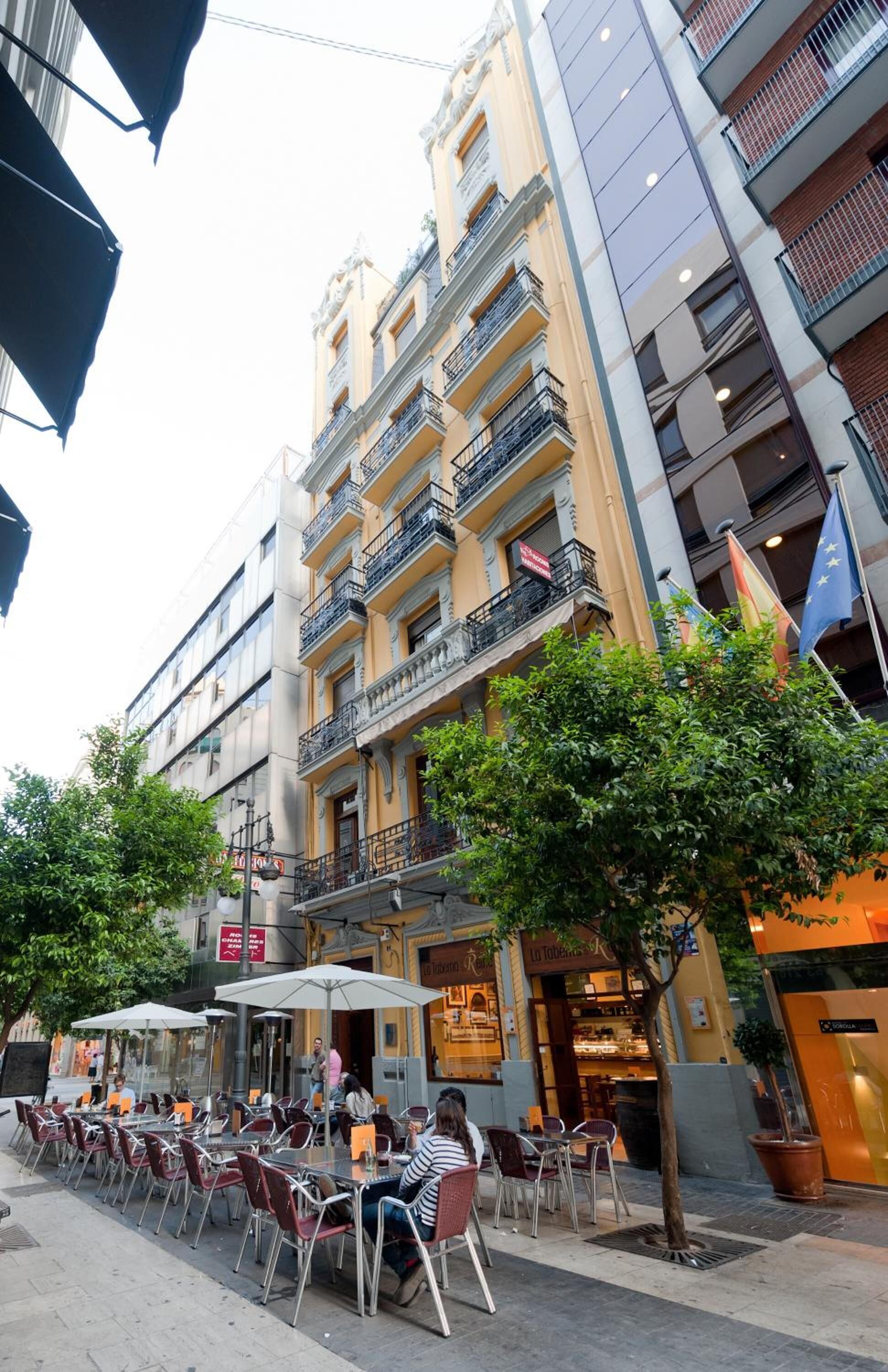 Foto - Nommadas Jero - Only Adults