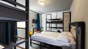 Blackout drapes, WiFi (free), bed sheets