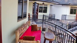 Deluxe Room | Terrace/patio - Source of the Nile Suites (Jinja)