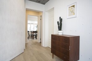 Apartment, 2 Bedrooms, Kitchen, Ground Floor | Living area