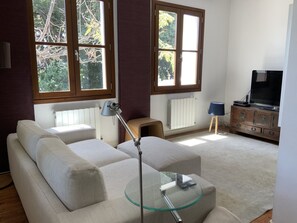 Smart TV, fireplace, books, stereo - The little white house near the beach (Málaga)