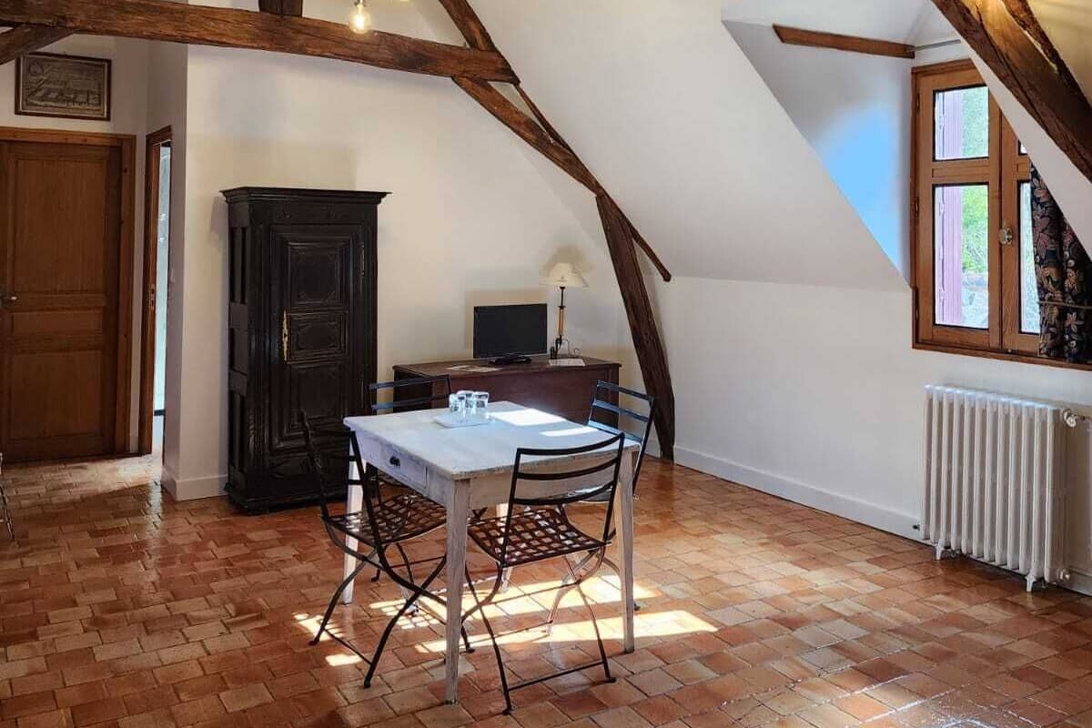 Bedroom 4 | Individuell inredning, unika möbler, gratis wi-fi och sÀngklÀder