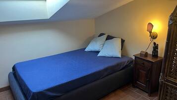 3 chambres, bureau, fer et planche à repasser, Wi-Fi gratuit