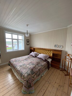 Double Room, Shared Bathroom | Interior detail - Guesthouse Steinhusid (Holmavik)