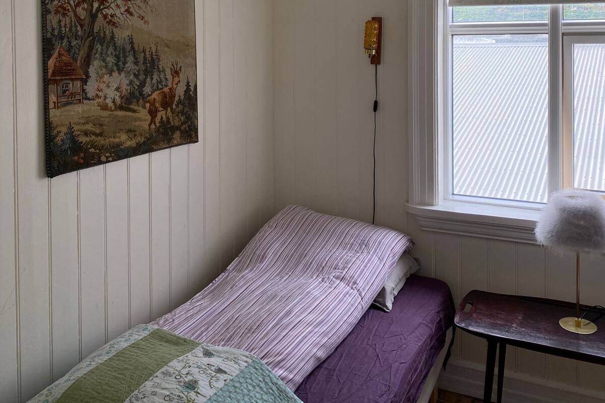Zweibettzimmer, Gemeinschaftsbad