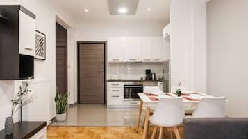 Apartment, 1 Bedroom, Balcony (Bright and Spacy) | Living area