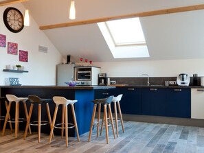 Fridge, microwave, dishwasher