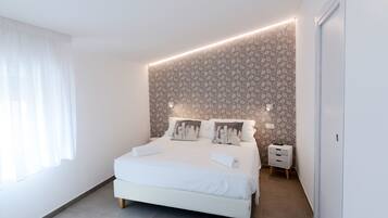 Minibar, in-room safe, desk, soundproofing