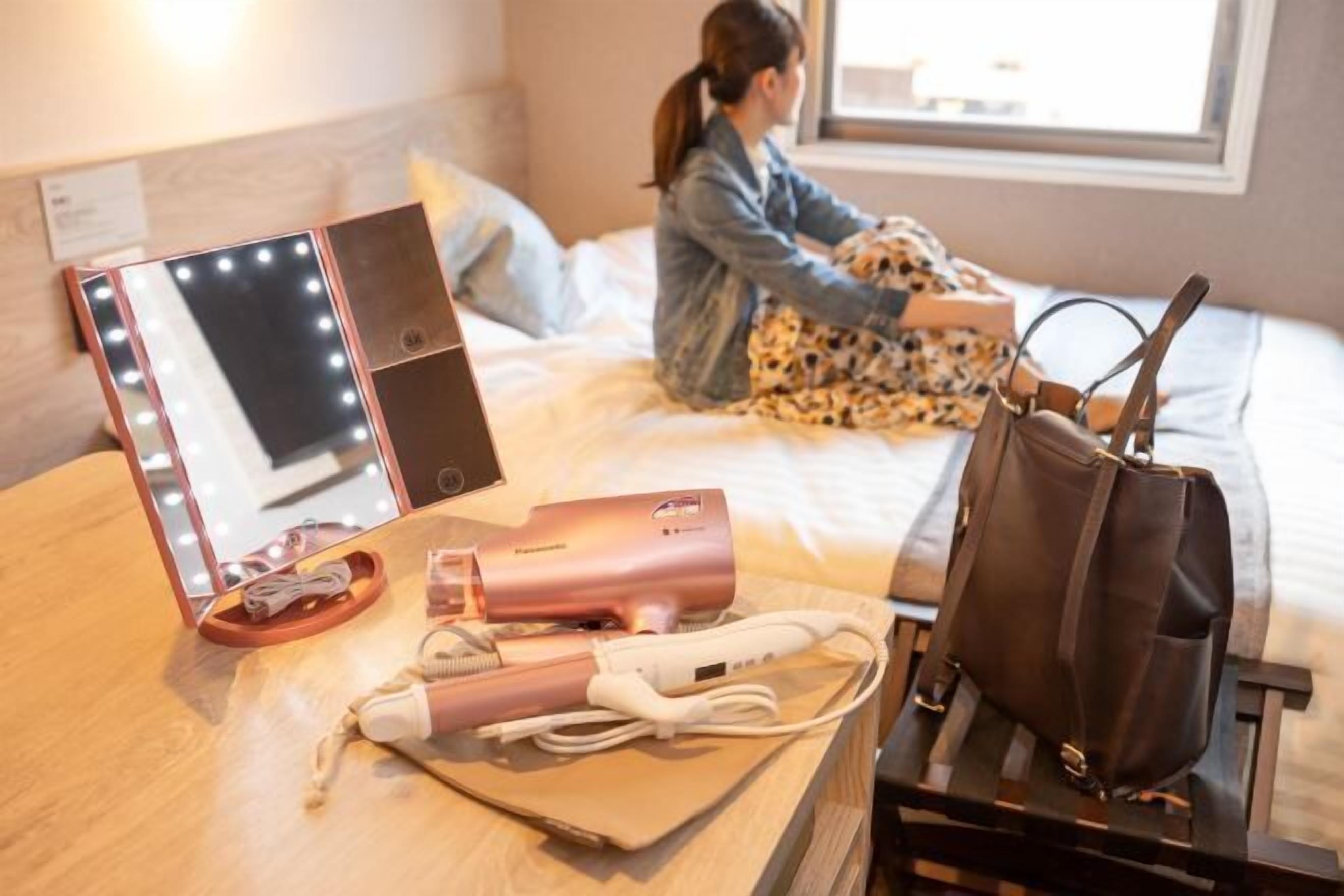 Blackout curtains, soundproofing, free WiFi, bed sheets