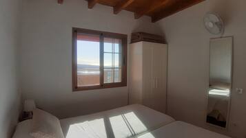 Apartment, 2 Bedrooms (1) | Free WiFi, bed sheets