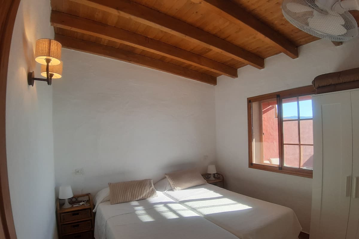 Apartment, 2 Bedrooms (1)