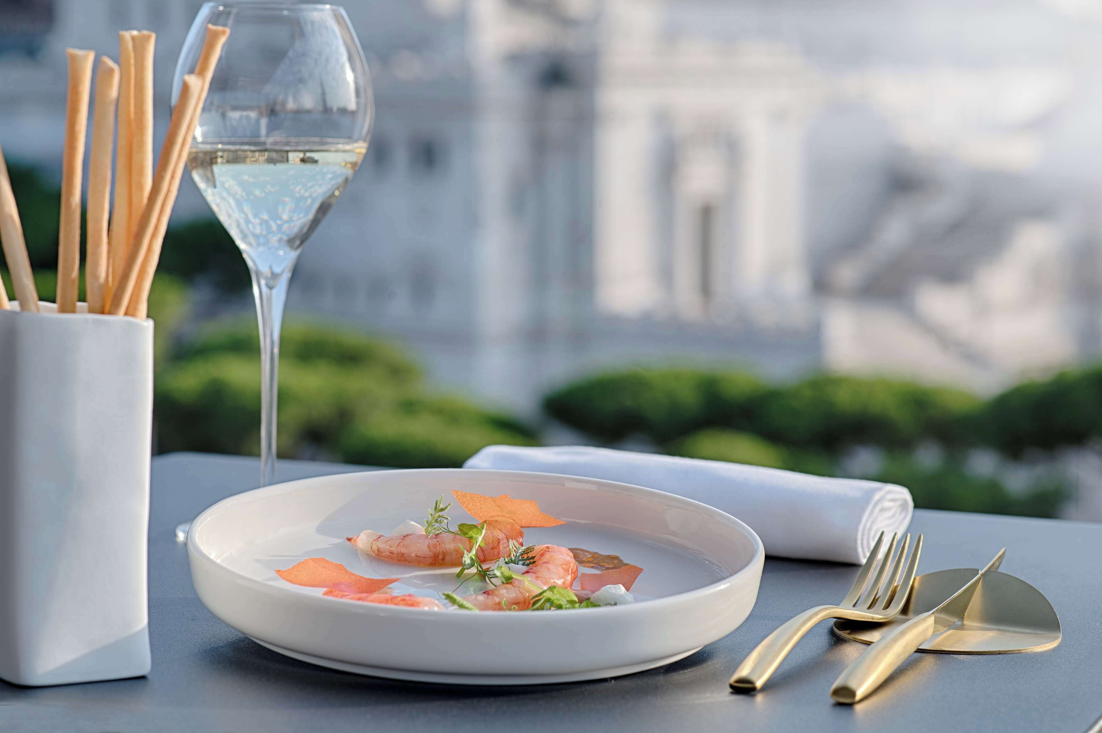 الطعام والشراب