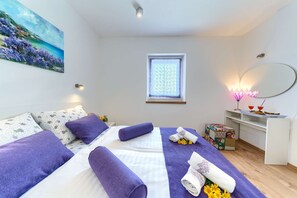 3 Schlafzimmer, Bügeleisen/Bügelbrett, kostenloses WLAN, Bettwäsche