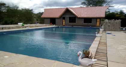 White Thorn Cottages