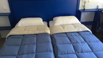 Bureau, Wi-Fi gratuit, draps fournis