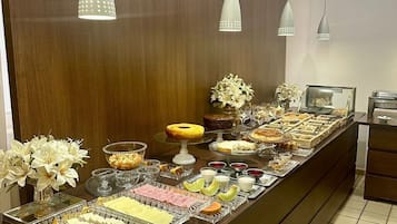 Petit déjeuner continental compris tous les jours