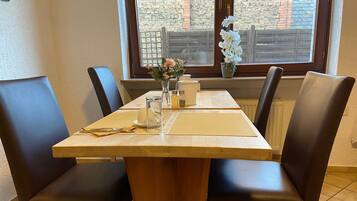 Daily buffet breakfast (EUR 6.50 per person)