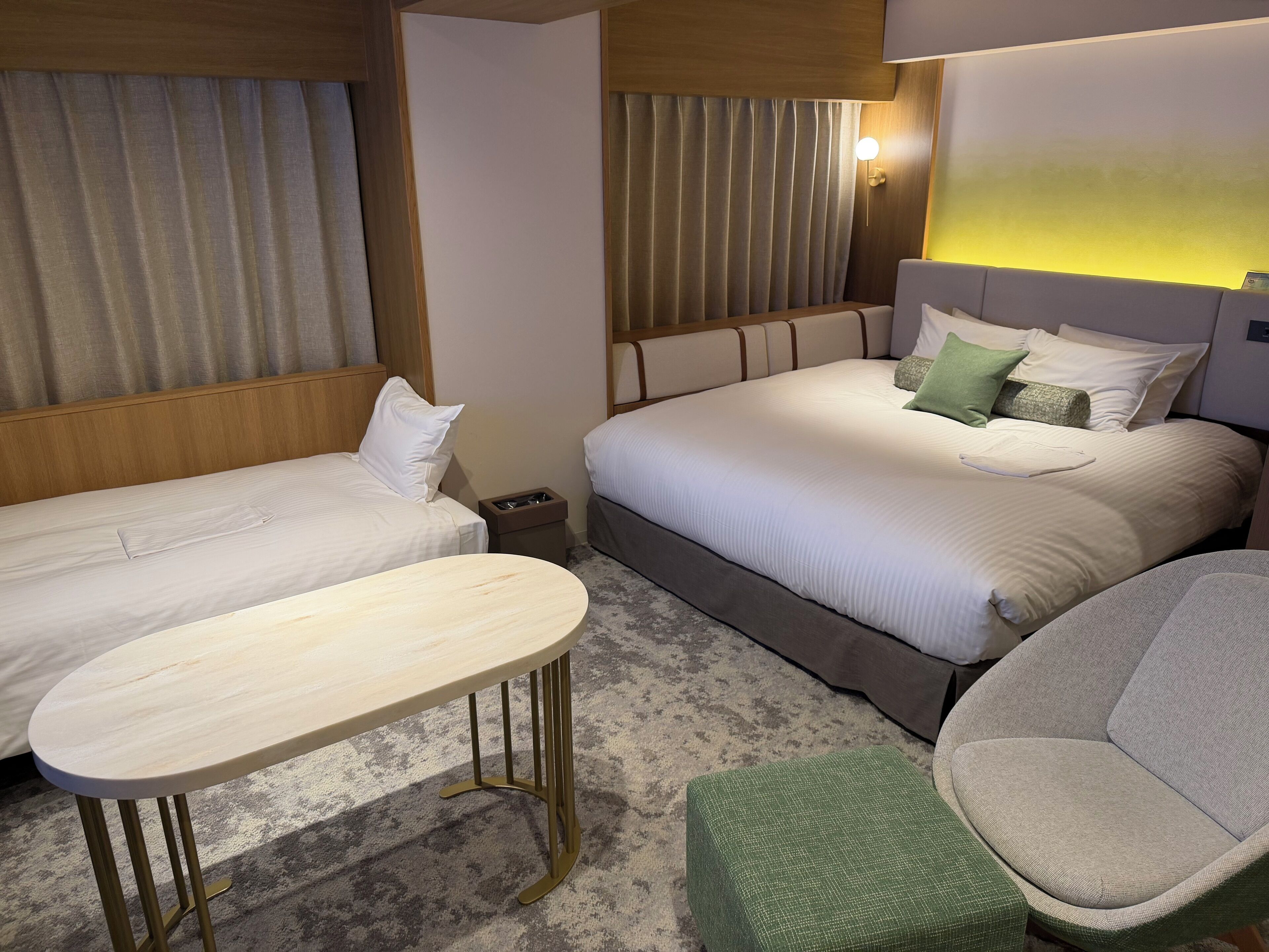 Hinata Precious Room for Triple Use, Non Smoking | Down comforters, Tempur-Pedic beds, desk, free WiFi