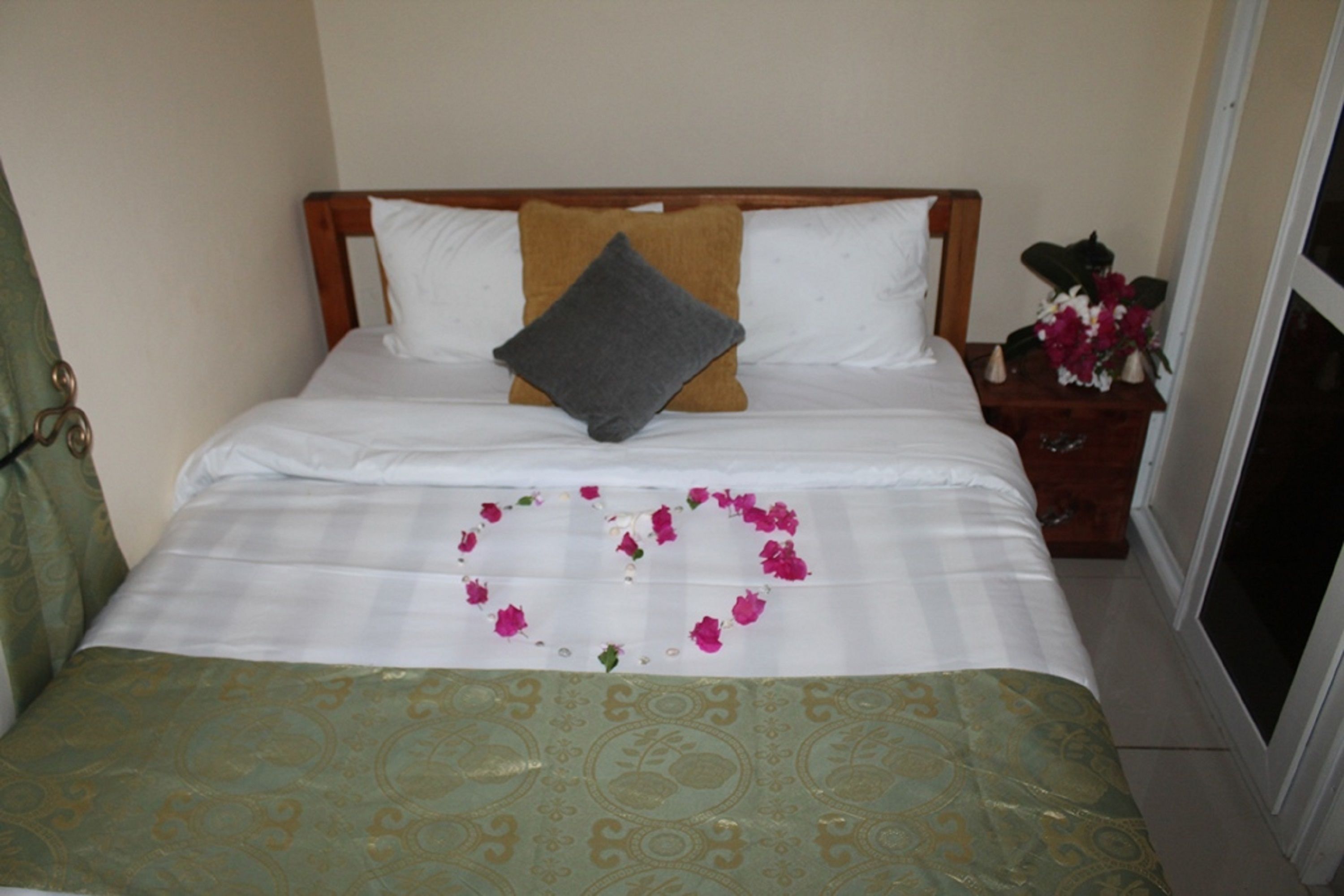 Casa de campo, 3 quartos | Roupas de cama premium