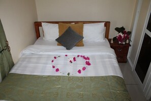 Casa de campo, 3 quartos | Roupas de cama premium