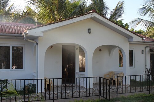 Oluwa Seun Beach Cottages