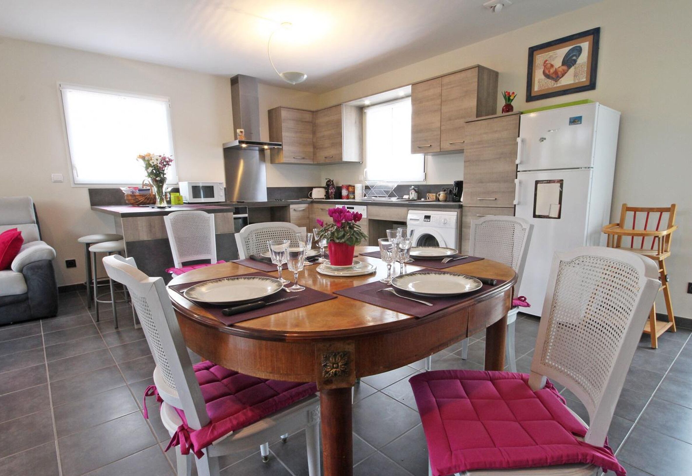 Réfrigérateur, micro-ondes, lave-vaisselle