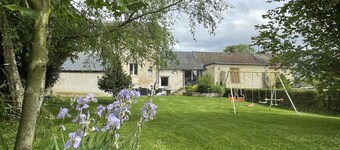 Mökki La Mesnière, 5 huonetta, 12 henkilöä