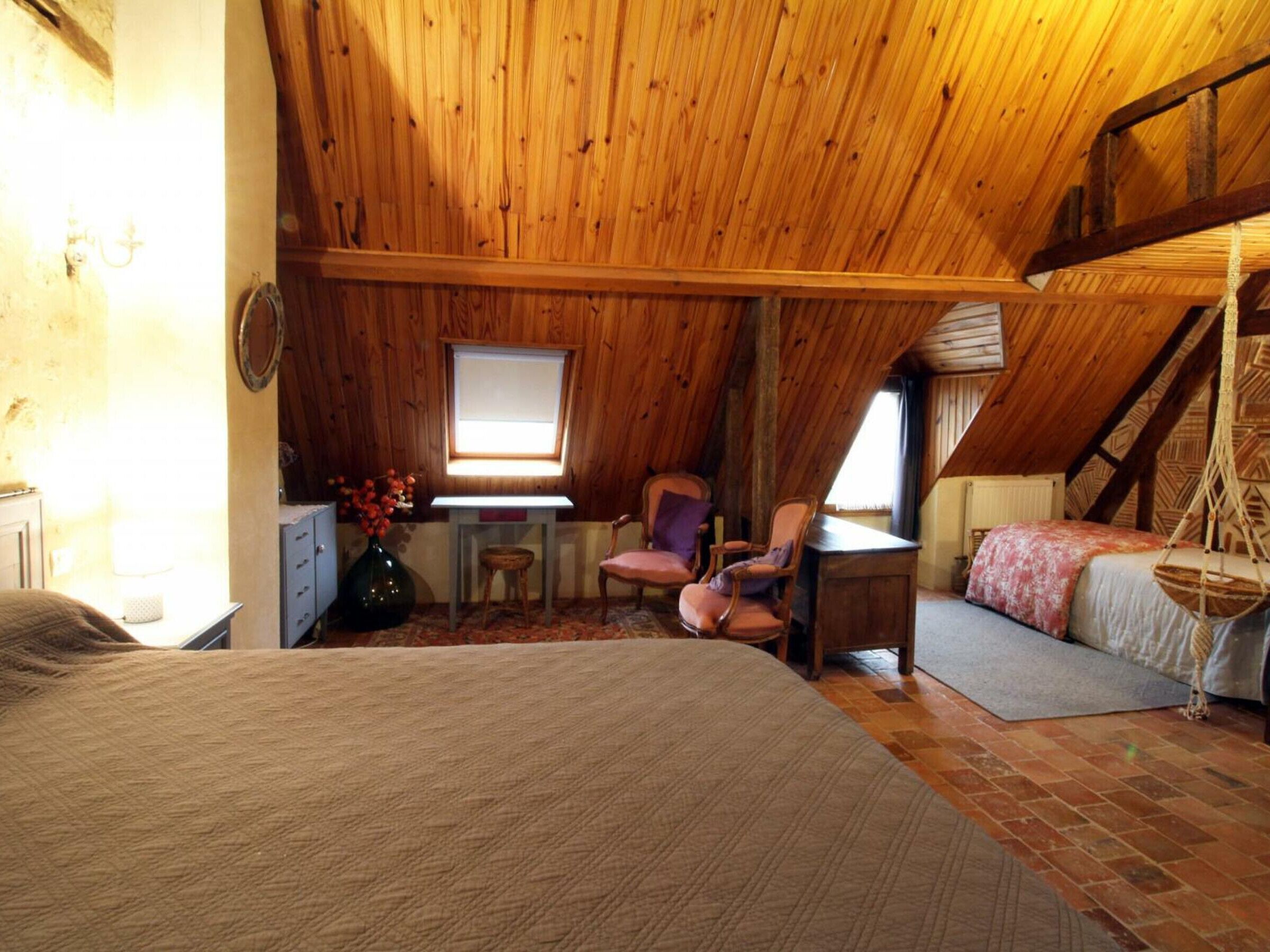 4 camere, Wi-Fi gratuito