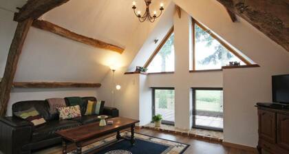 Restored Barn with Garden, Pets Allowed, WiFi Included