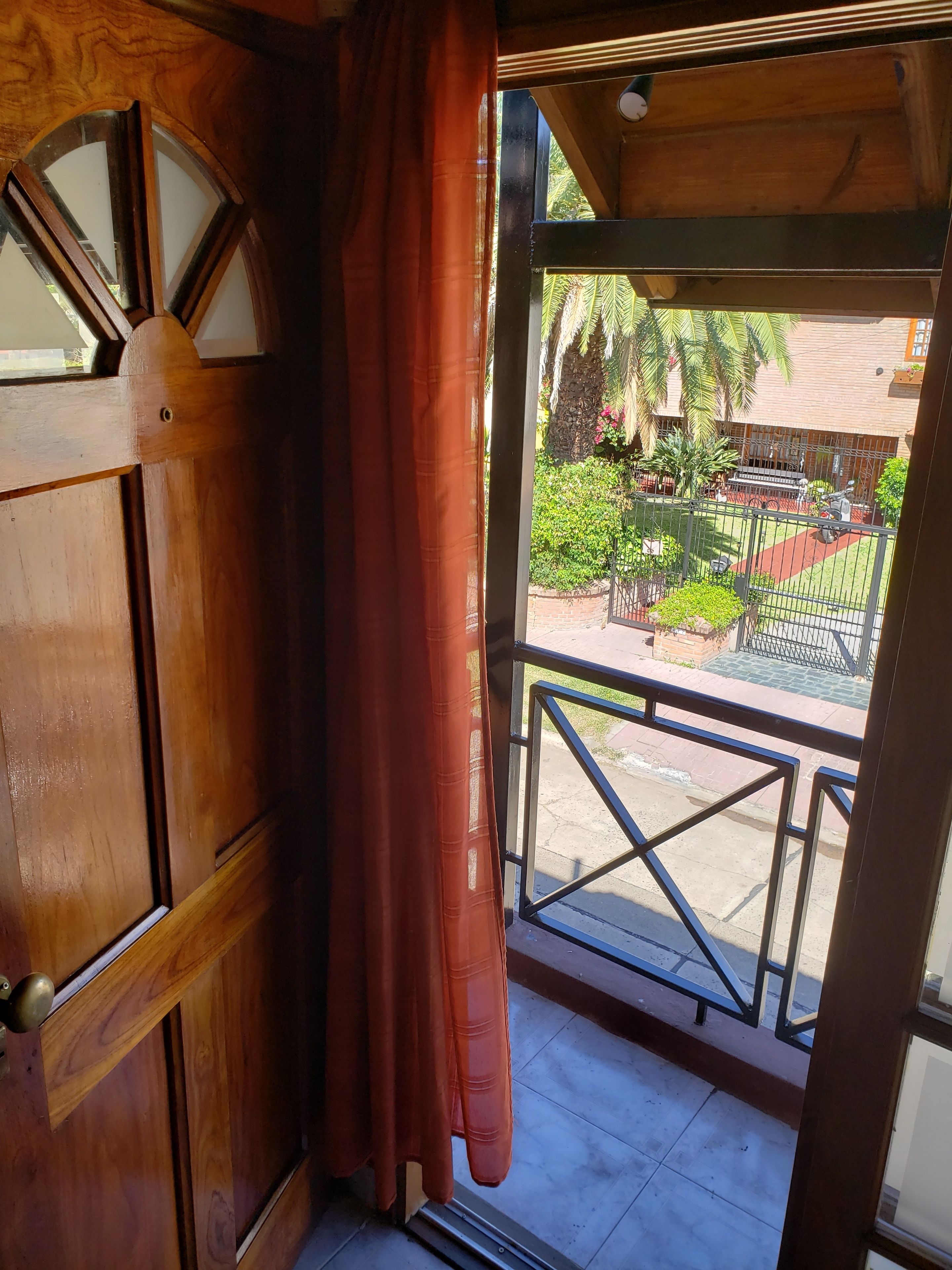 Apartemen Deluks, pemandangan kota | Tirai kedap cahaya dan Wi-Fi gratis