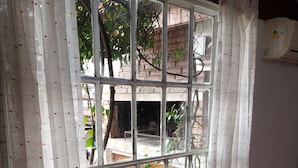 Traditional Apartment, Berbilang Katil, Courtyard View | Langsir/tirai gelap terus, Wi-fi percuma 