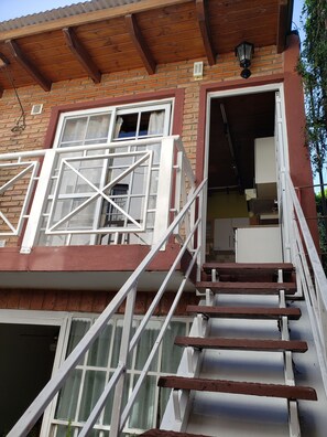 Departamento clásico, vista al patio | Cortinas blackout y wifi gratis